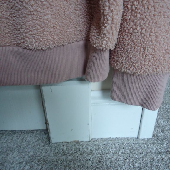 Universal Thread Top M Sherpa - Picture 4 of 6